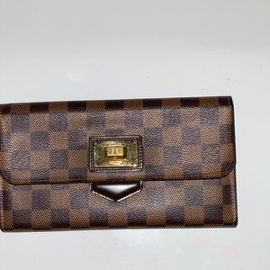 Authentic LV wallet including paper bag and box